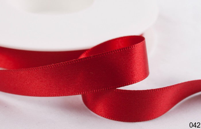Post Box Ruby Red Shindo Satin Ribbon 12100 042