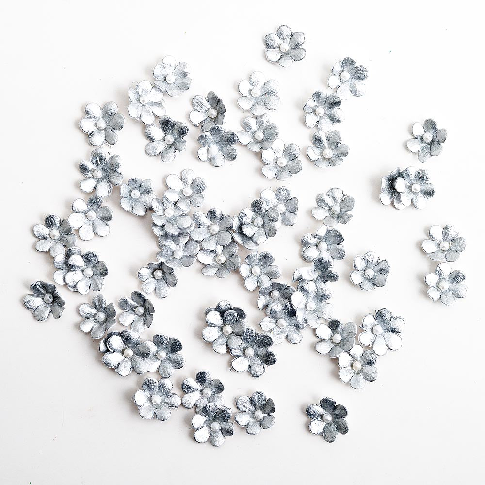 1cm Metallic Silver Glitter Flowers Pack of 60
