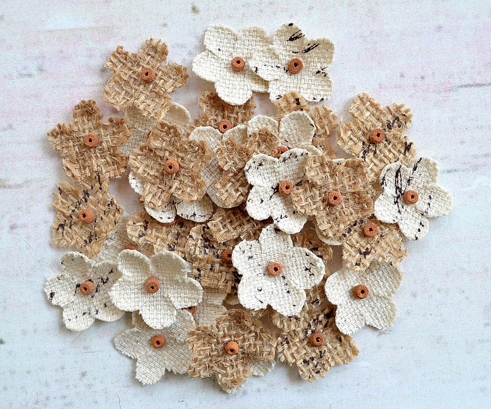 2cm Hessian Flowers Pack of 40