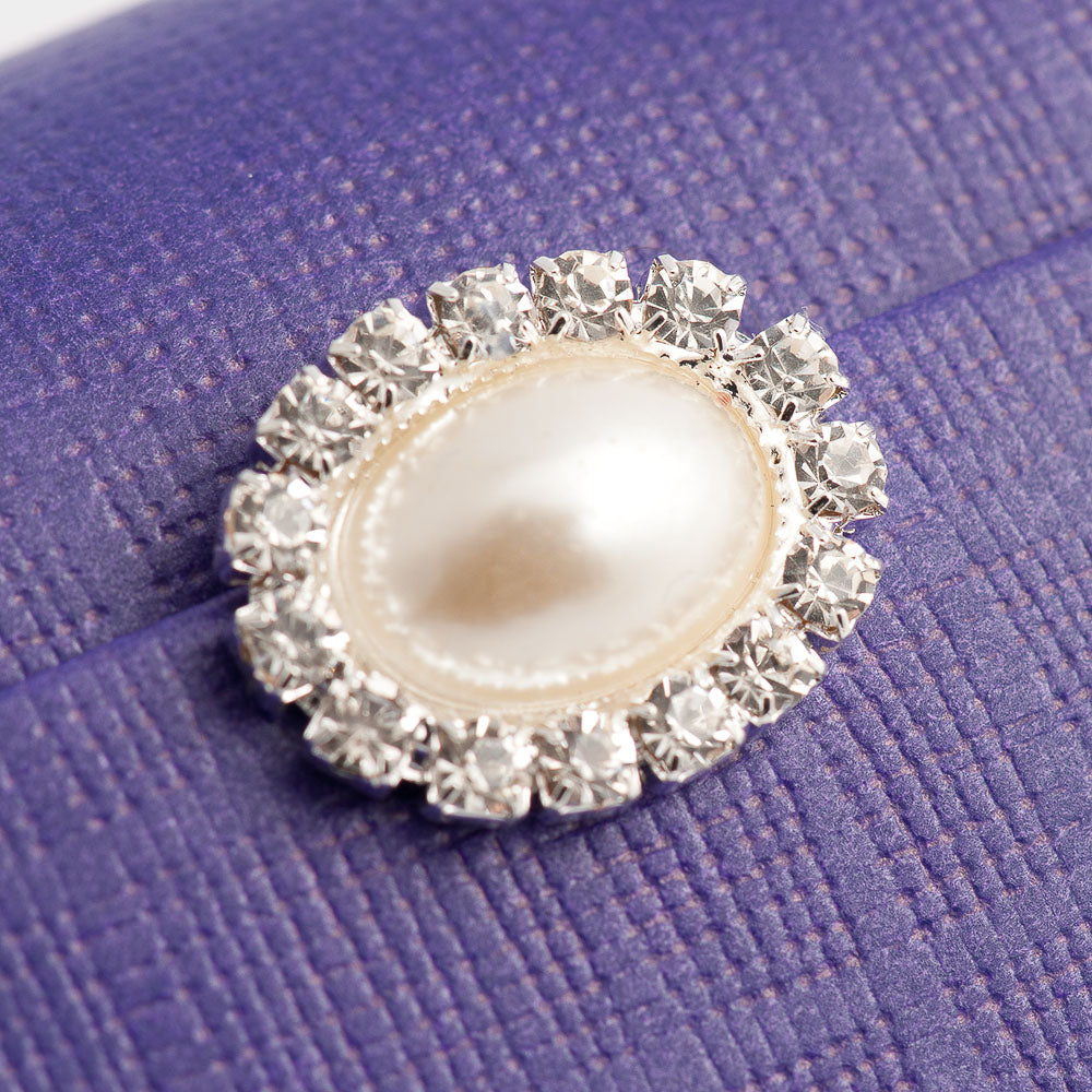 Pearl Oval Charm 21x17mm - Perfect Tables