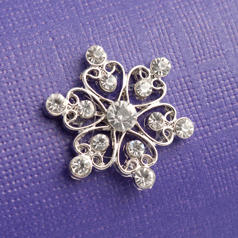 Vintage Flower Charm 28x28mm - Perfect Tables